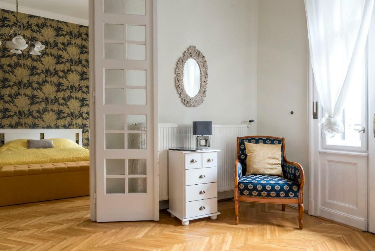 Central Apartman Будапеща Екстериор снимка